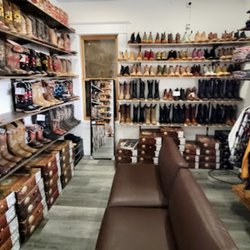 Fajos Y Botines Casimiro - Inside