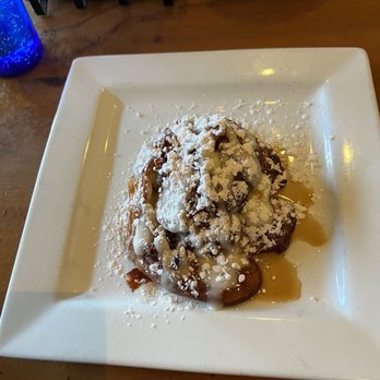 Surfside Rooster - Maple bacon croissant cinnamon roll - American Near Me - Ocean City, Maryland Surfside Rooster - Maple bacon croissant cinnamon roll - American Near Me - Ocean City, Maryland