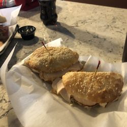 The Eatery Deli & Sandwich Shopp - Turkey Rueben