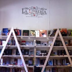 La Librería - Anaqueles