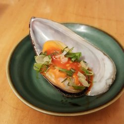 Miyazu Japanese Restaurant - Mussel amuse bouche