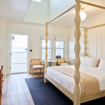 The Lake House on Canandaigua by null