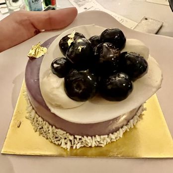 Edwards Dessert Kitchen - Blueberry cheesecake - Desserts Near Me - Minneapolis, Minnesota