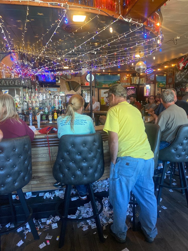 Mankato Bar Logo