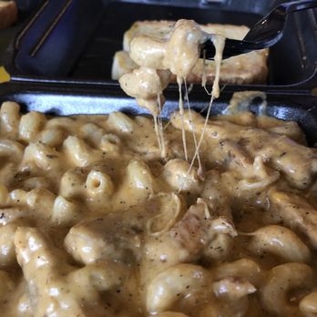 Route 77 Food Park - blackened chicken mac n cheese from Oakley's Rustic - Beer Bar Near Me - Waco, Texas Route 77 Food Park - blackened chicken mac n cheese from Oakley's Rustic - Beer Bar Near Me - Waco, Texas