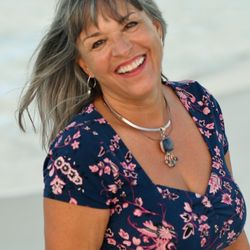 Cathie Marie - Living in abundance and joy!