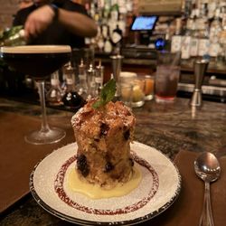 McKinney & Doyle Fine Foods Cafe - Bread pudding