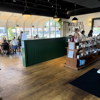 Cincinnati Distilling - Main Restaurant - Distilleries Near Me - Milford, Ohio