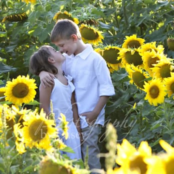 Photography by Casey - Children Photograph on Location - Session Photography Near Me - Attleboro, Massachusetts Photography by Casey - Children Photograph on Location - Session Photography Near Me - Attleboro, Massachusetts