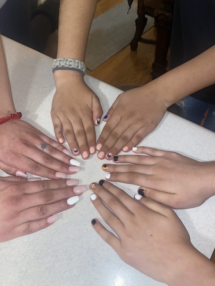 Lovely Nails Image