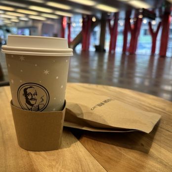 Café Van Houtte - Cafes Near Me - Montreal, Quebec Café Van Houtte - Cafes Near Me - Montreal, Quebec