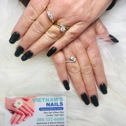 Vietnam's Nails