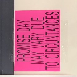 El Zorro Tailoring and Alteration - This is the small pink sign in the previous photo (loads sideways)