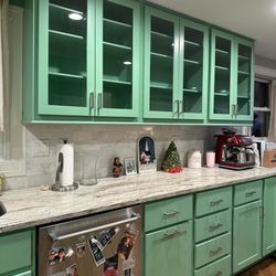 Silverwing Home Improvement - Refinished cabinets