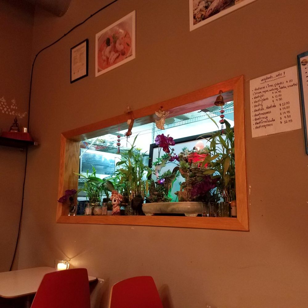 Tom Yum Cafe - Thai Near Me - Chicago, Illinois Tom Yum Cafe - Thai Near Me - Chicago, Illinois