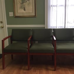 Aniello Scotti, DPM - Waiting room
