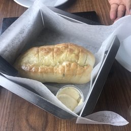 Bread & garlic butter, good Bread & garlic butter, good
