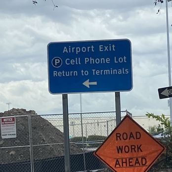 Cell Phone Lot - Parking Near Me - Fort Lauderdale, Florida Cell Phone Lot - Parking Near Me - Fort Lauderdale, Florida