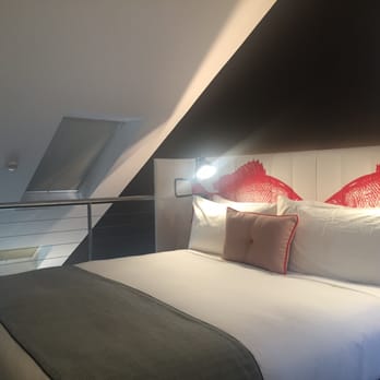 Woolloomooloo Catering - Bed - Hotels Near Me - Sydney, NSW