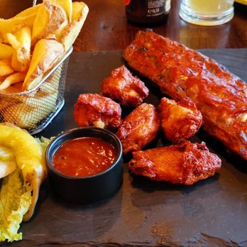 Fischer's American Restaurant - Ribs & Wings - Food Near Me - Vienna, 9