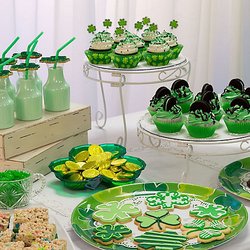 The Cake Lady - Happy St Patrick's Day!! Everyone is Irish this week