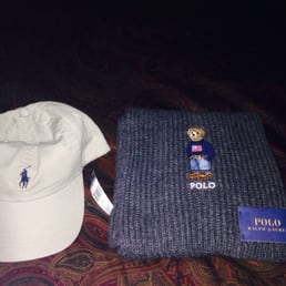 Polo classic hat and cable knit scarf with American flag bear old school. Polo classic hat and cable knit scarf with American flag bear old school.