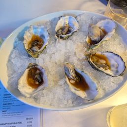 Hh $1 oysters