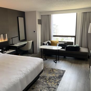 Hyatt Regency Chicago - Hotels Near Me - Chicago, Illinois Hyatt Regency Chicago - Hotels Near Me - Chicago, Illinois