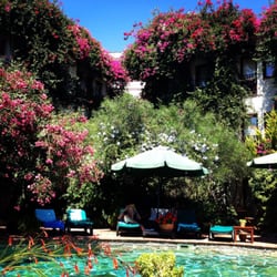 El Vino Hotel