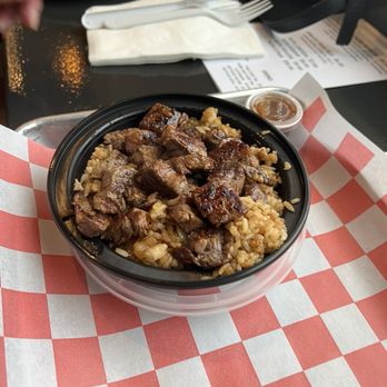 Sonny's Grinders - Fried rice with steak - Food Trucks Near Me - Southbury, Connecticut Sonny's Grinders - Fried rice with steak - Food Trucks Near Me - Southbury, Connecticut