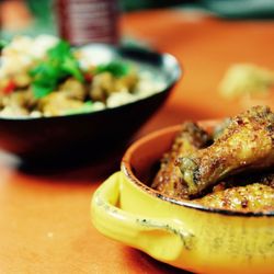 Lotus Banh Mi - Soy Glazed Wings

*crispy chicken wings glazed with sweet garlic soy sauce