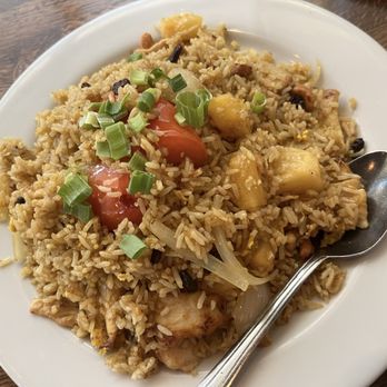 Archi's Thai Cafe - Pineapple Fried Rice with chicken - Thai Near Me - Las Vegas, Nevada Archi's Thai Cafe - Pineapple Fried Rice with chicken - Thai Near Me - Las Vegas, Nevada