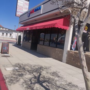 Poke Loulu - Outside - Poke Near Me - Burbank, California