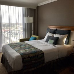 Eighth floor, city-side room with two beds.
