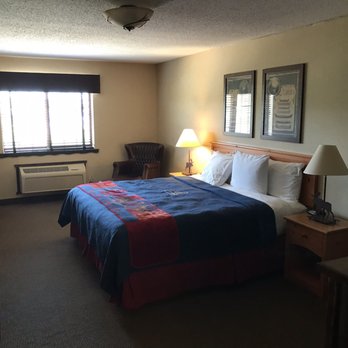 Stoney Creek Hotel Quad Cities - Moline - Hotels Near Me - Moline, Illinois Stoney Creek Hotel Quad Cities - Moline - Hotels Near Me - Moline, Illinois