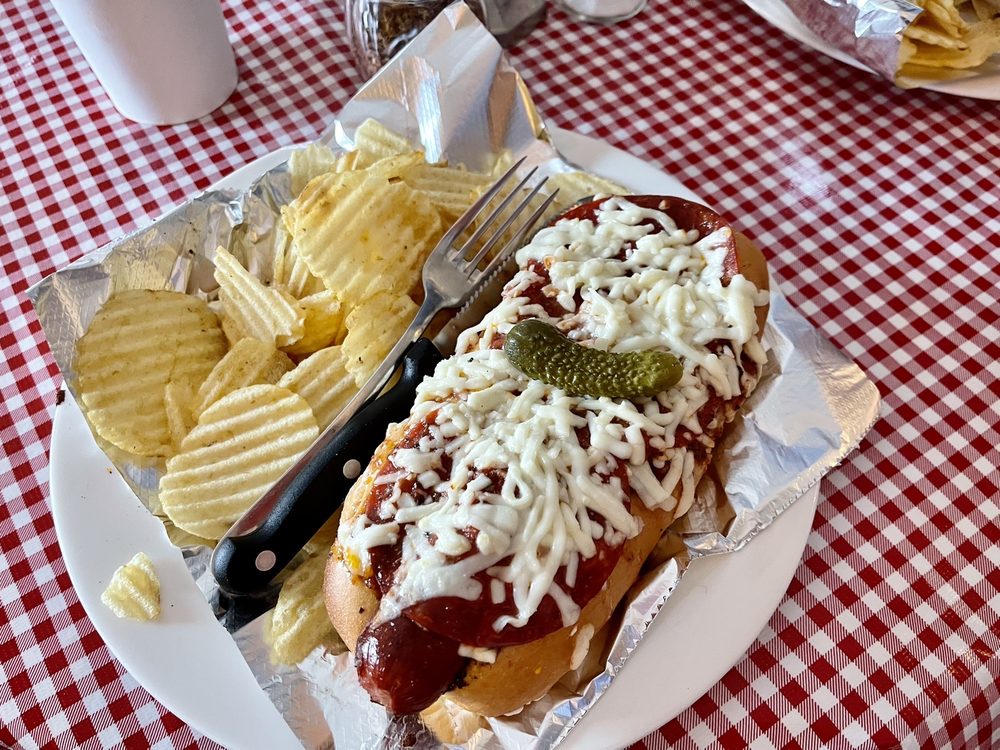 Mr Hot Dogs Logo