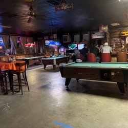 Daniel's Bar & Grill