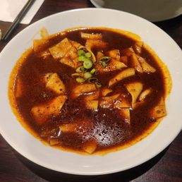 Silky wide noodles (v spicy)