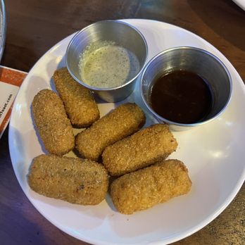 AustIndia Bar & Restaurant - Paneer Fingers - Indian Near Me - Round Rock, Texas