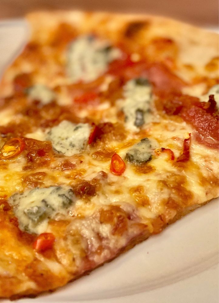 SKY S PIZZA PIE Updated September 2024 294 Photos 528 Reviews sky-s-pizza-pie-updated-september-2024-294-photos-528-reviews