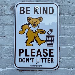 Pino's Gift Basket Shoppe, Wine Cellar & Lounge - GD ! Don't litter :D