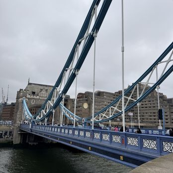 Tower Bridge - Landmarks & Historical Buildings Near Me - London, XGL Tower Bridge - Landmarks & Historical Buildings Near Me - London, XGL