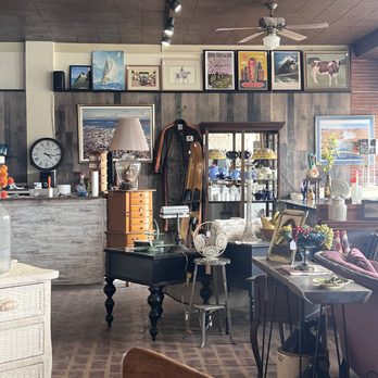The Great Antiques Treasure Hunt アンティーク TREASURE HUNT ANTIQUES - Updated August 2025 - 17 Photos