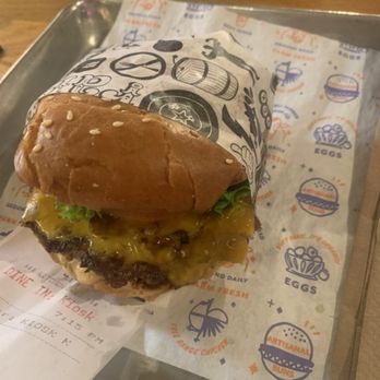 Super Duper Burgers - SUPER BURGER - Burgers Near Me - San Jose, California Super Duper Burgers - SUPER BURGER - Burgers Near Me - San Jose, California
