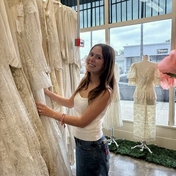 Cream & Ivory - Looking for the dress! - Bridal Near Me - Pasadena, California