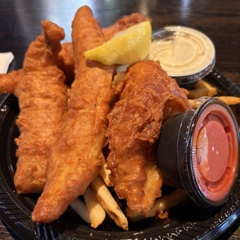 Pacific Beach Fish Shop - Cod fish n chips - Seafood Near Me - San Diego, California