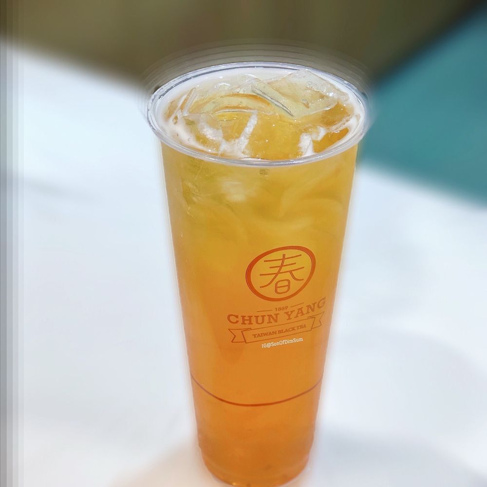 Chun Yang Tea - Cold Honey Osmanthus Oolong Tea @sonofdimsum - Bubble Tea Near Me - Flushing, New York Chun Yang Tea - Cold Honey Osmanthus Oolong Tea @sonofdimsum - Bubble Tea Near Me - Flushing, New York