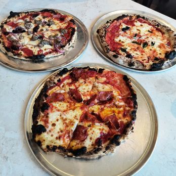 Monserate Winery - Diavola, Margherita, and Italian Sausage pizzas - Wineries Near Me - Fallbrook, California Monserate Winery - Diavola, Margherita, and Italian Sausage pizzas - Wineries Near Me - Fallbrook, California