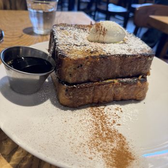 George + Kin's Diner - Sourdough French Toast - Diners Near Me - Napa, California