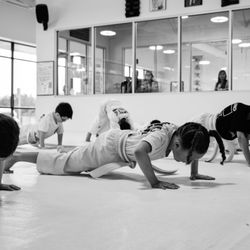 Karate International - Working on our pushups